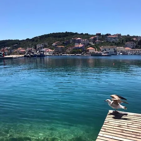 Mia Apartman