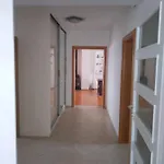 Mia *