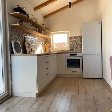 Mia Lejlighed Kali