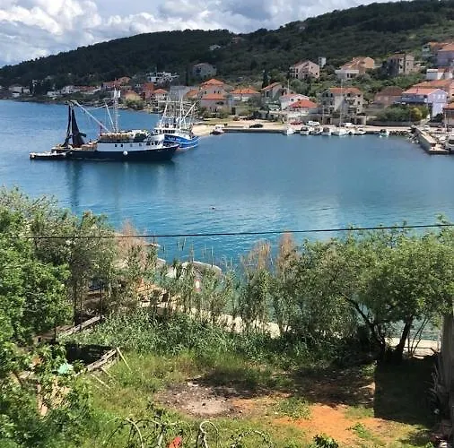 Apartman Mia *